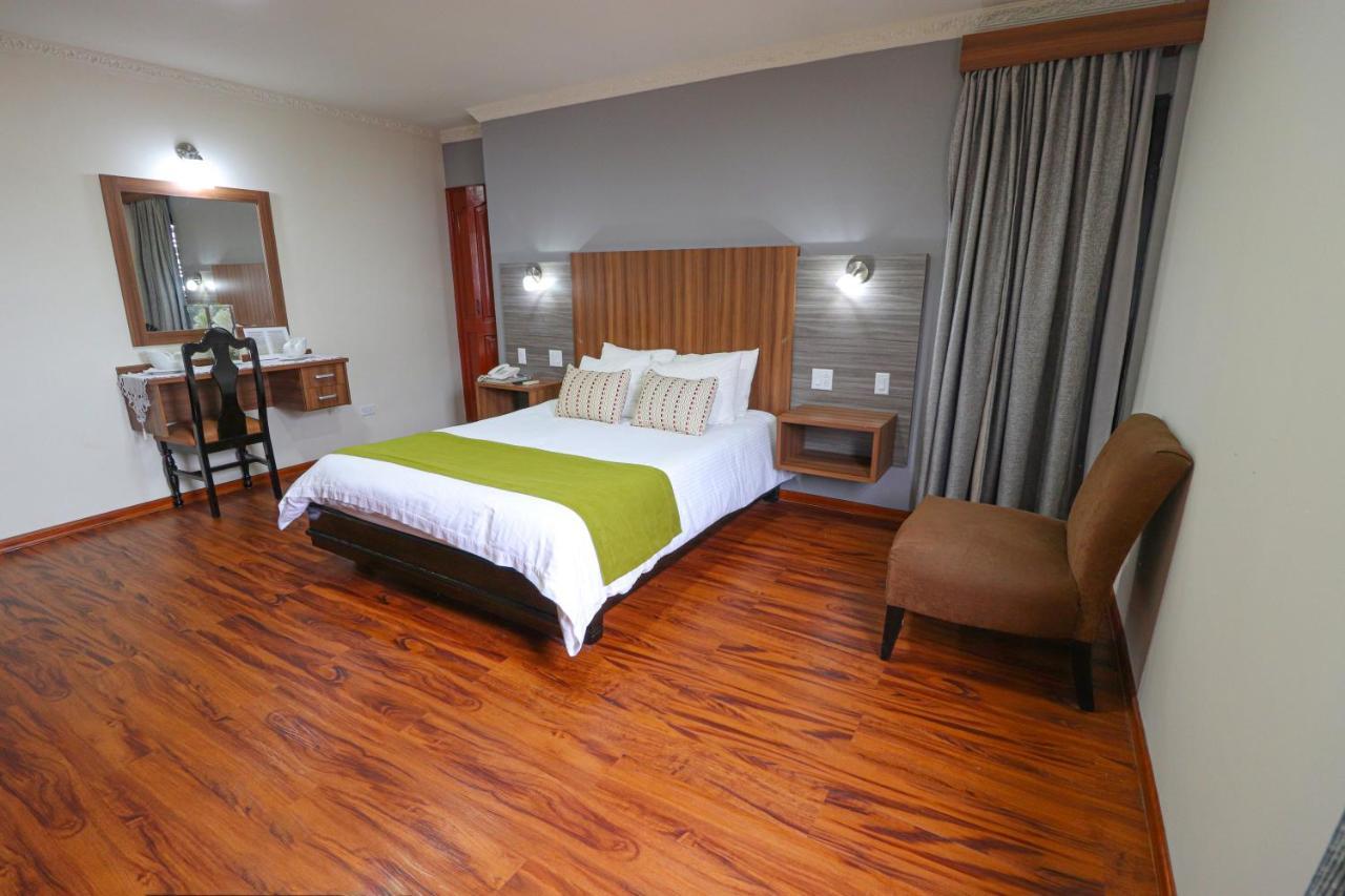Hotel Puerta Del Sol ديفيد المظهر الخارجي الصورة