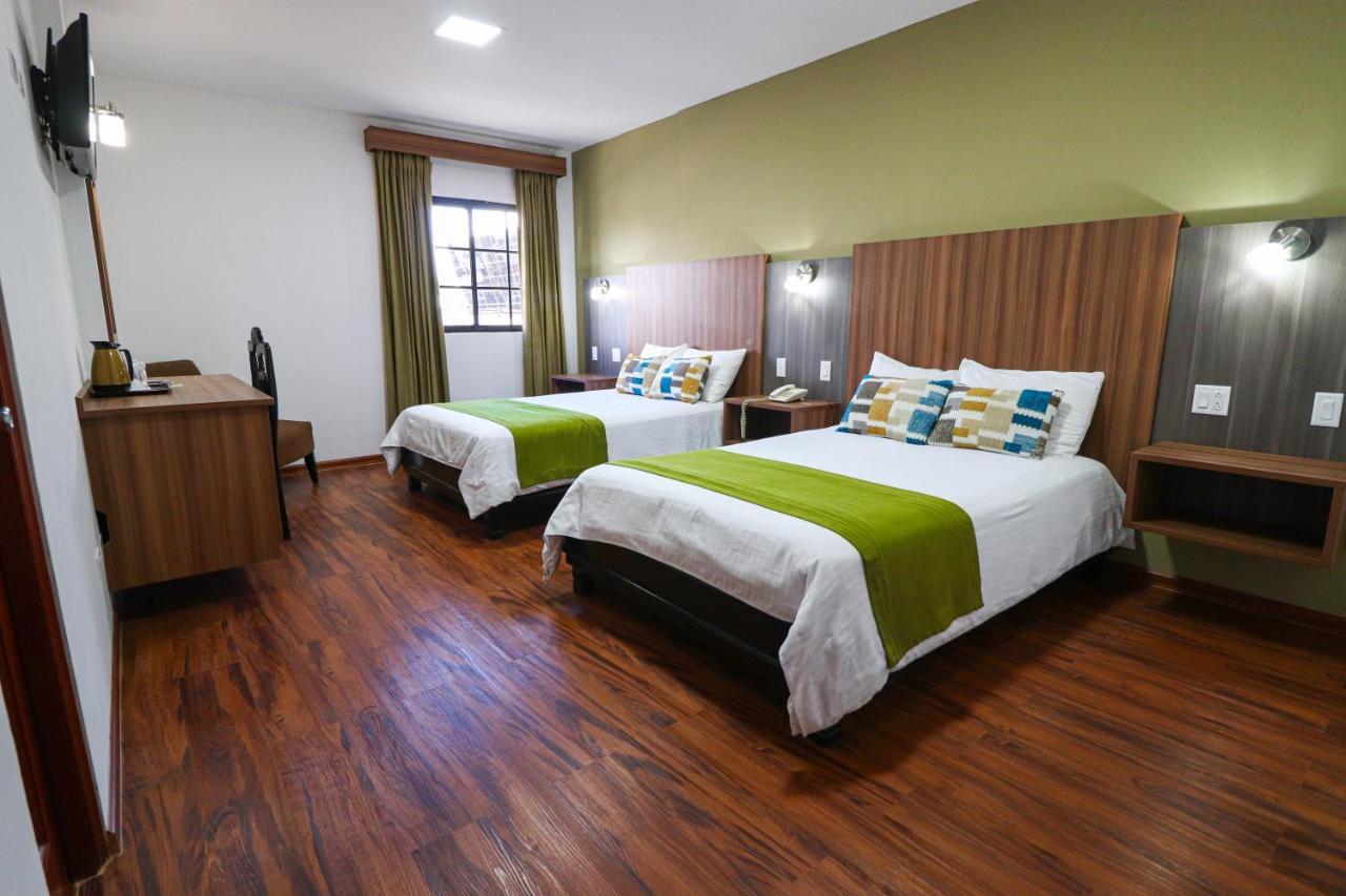 Hotel Puerta Del Sol ديفيد المظهر الخارجي الصورة