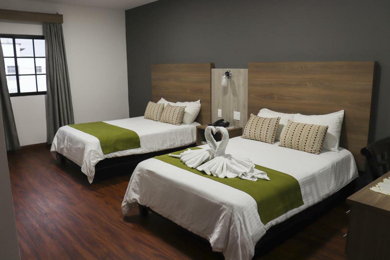 Hotel Puerta Del Sol ديفيد المظهر الخارجي الصورة